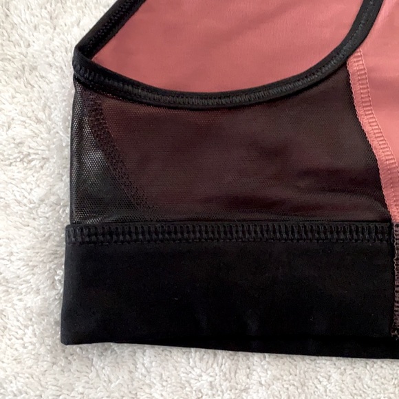 PINk Victoria Secret Sports Bra - XS - Picture 6 of 8